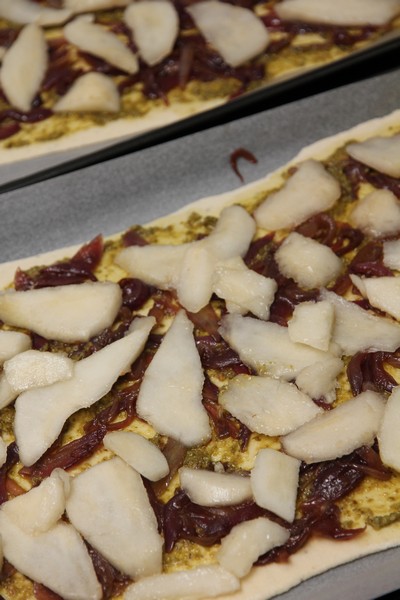 Balsamic Onion, Pear and Walnut Pizza