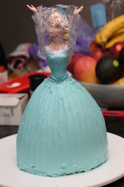 Elsa Cake smoothed