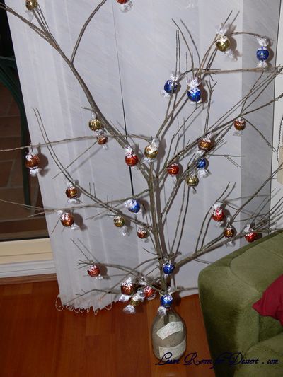 Chocolate_Tree Nick's Lindt Chocolate Tree - all ready for harvest