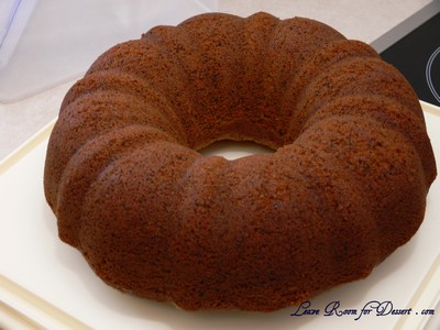 poppyseedcake_cooked2 Leave to cake to cool