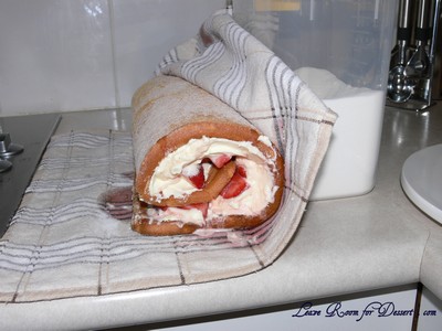 roulade_ready Ready to go - I'm trying to keep it tight by resting it against my sugar container