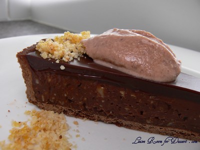 triplechocolatepralinetart12