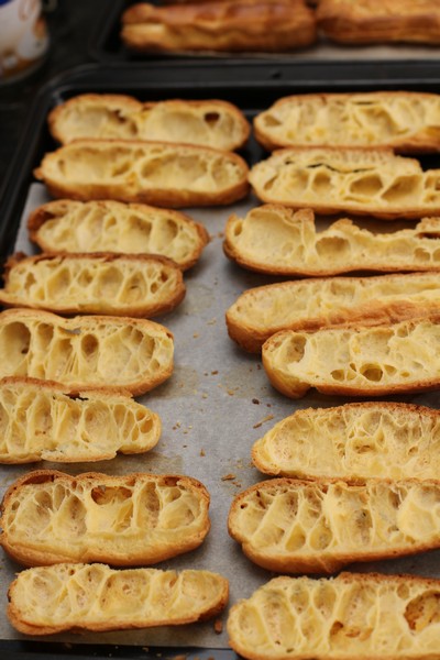 CreamCheeseCaramelEclairs03