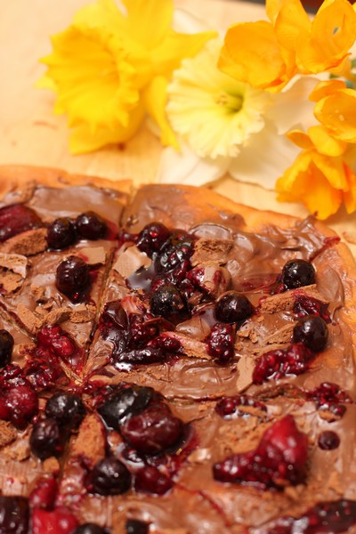 Nutella Dessert Pizza