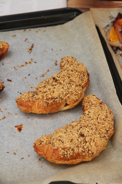 DukkahCroissants02